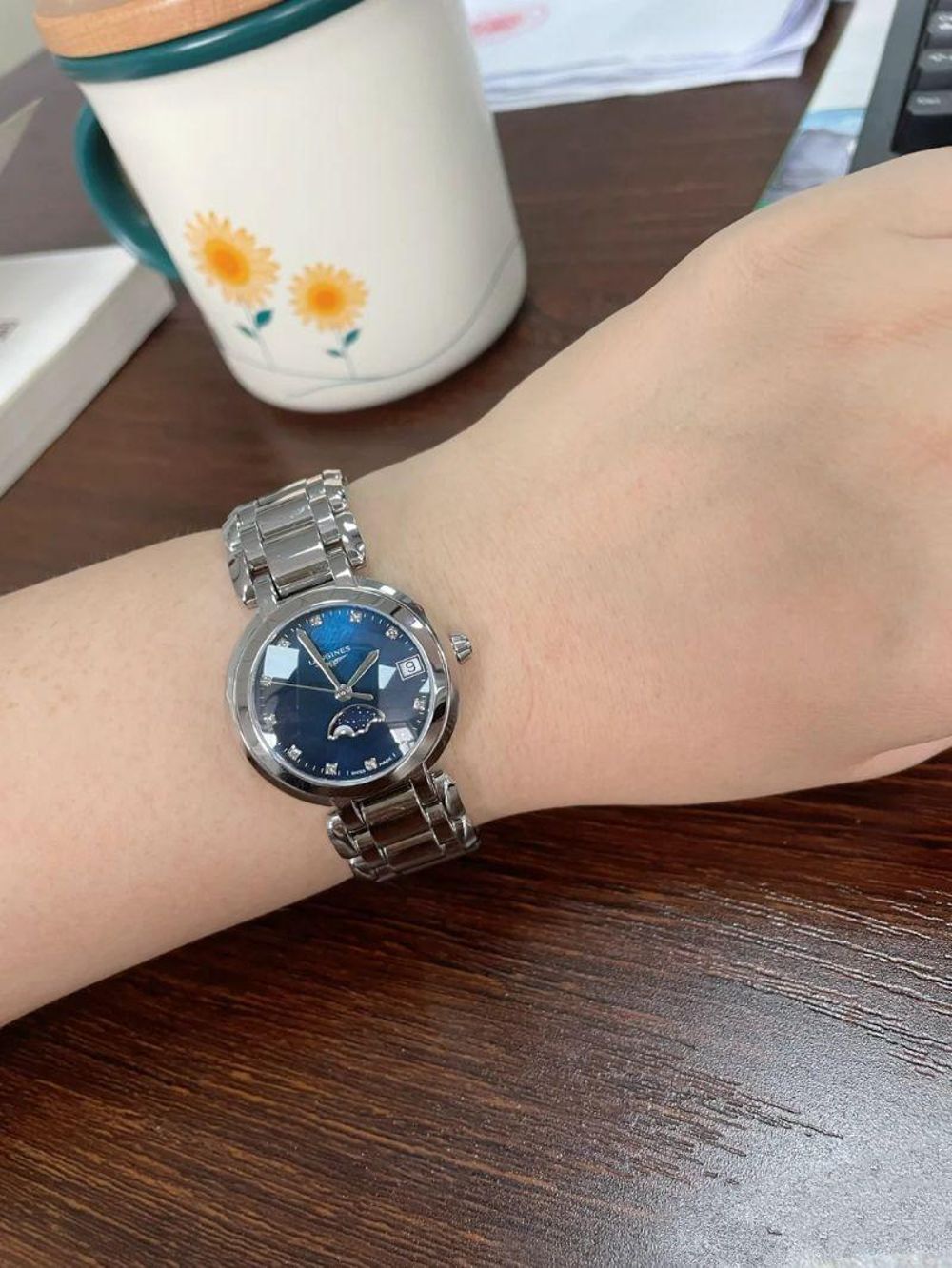 Longines 浪琴21年新款心月月相钻石贝母盘30毫米女士石英表_意大利-洋码头