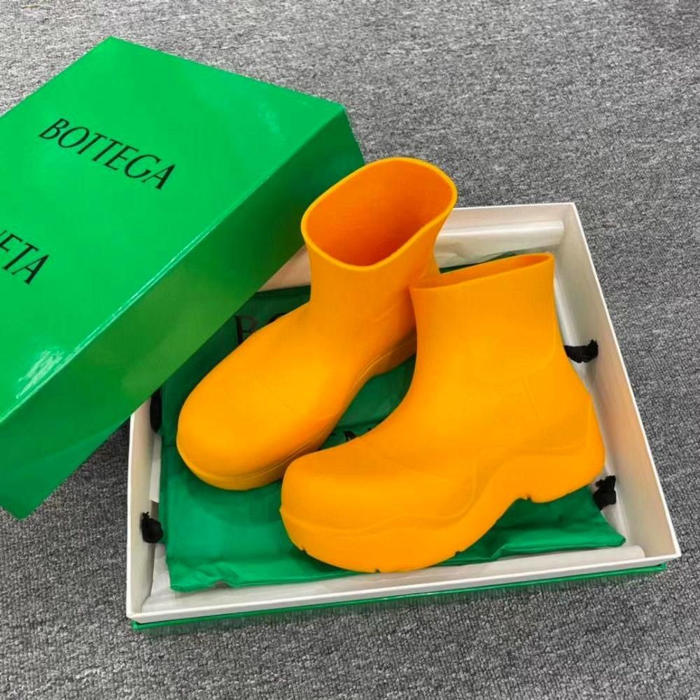 Bottega Veneta BV明星同款鲜橙橘色女款橡胶短靴女鞋雨靴雨鞋