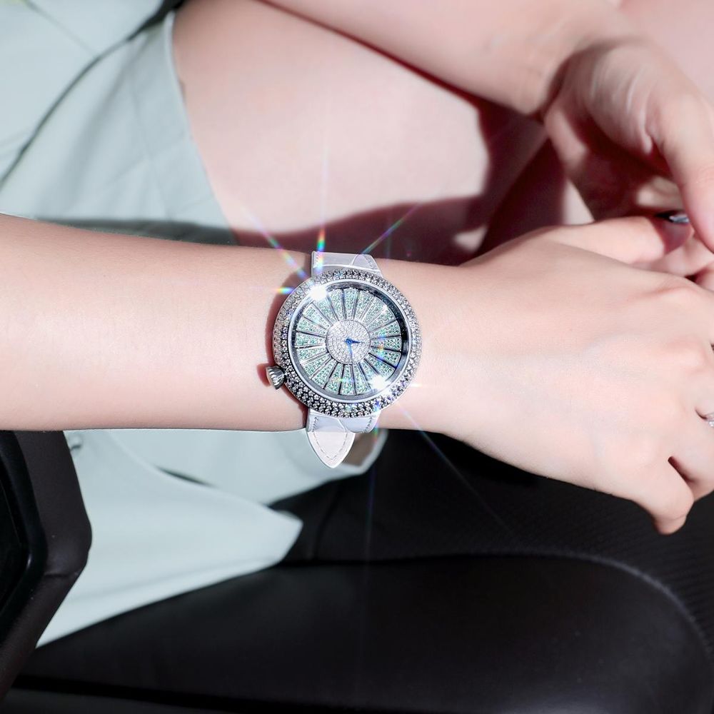 tielbo天舶t820腕表手表女2021满天星时尚气质女表带钻女士石英表