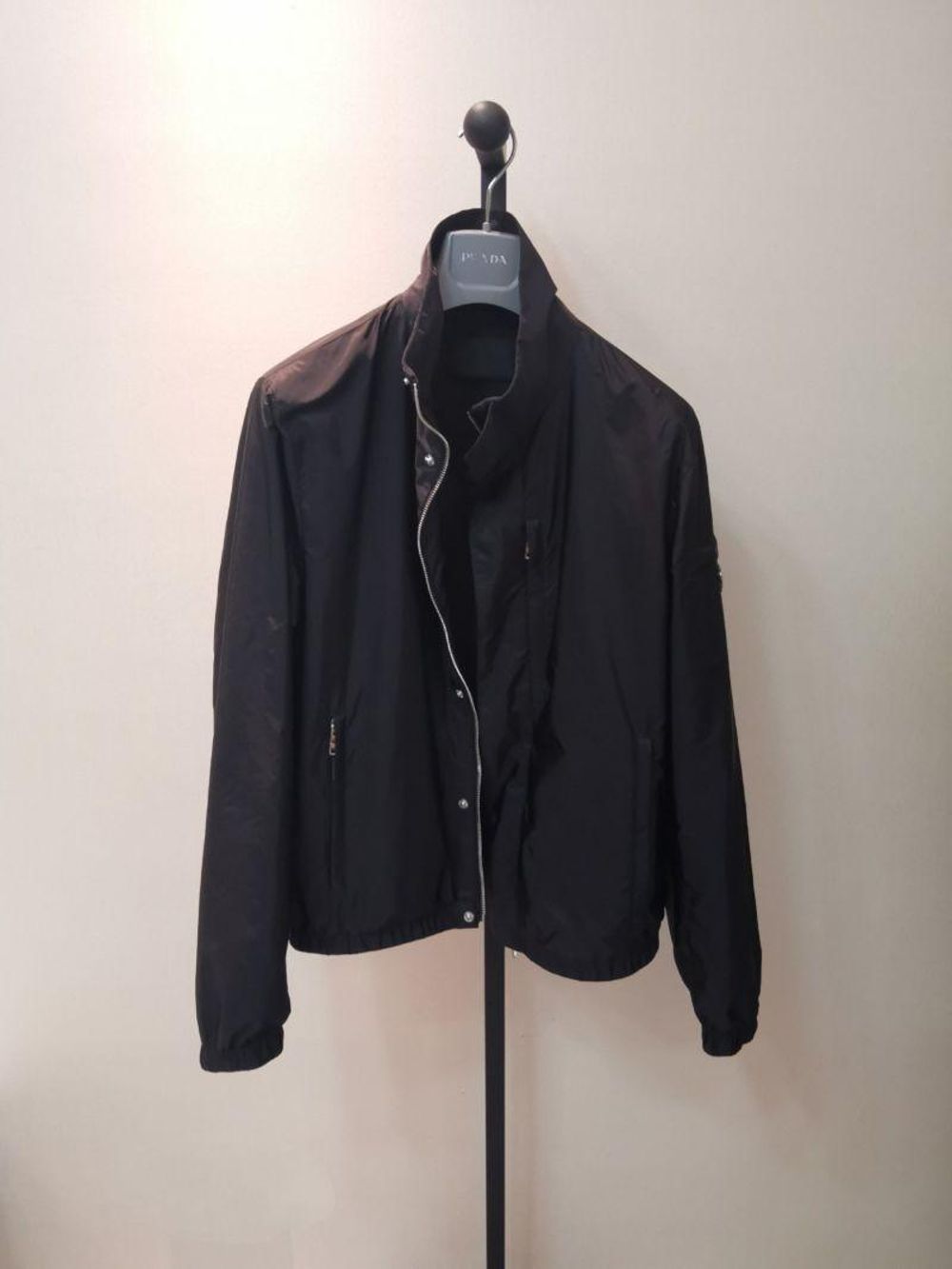 prada普拉达男士休闲夹克衫进口尼龙面料黑色经典logo