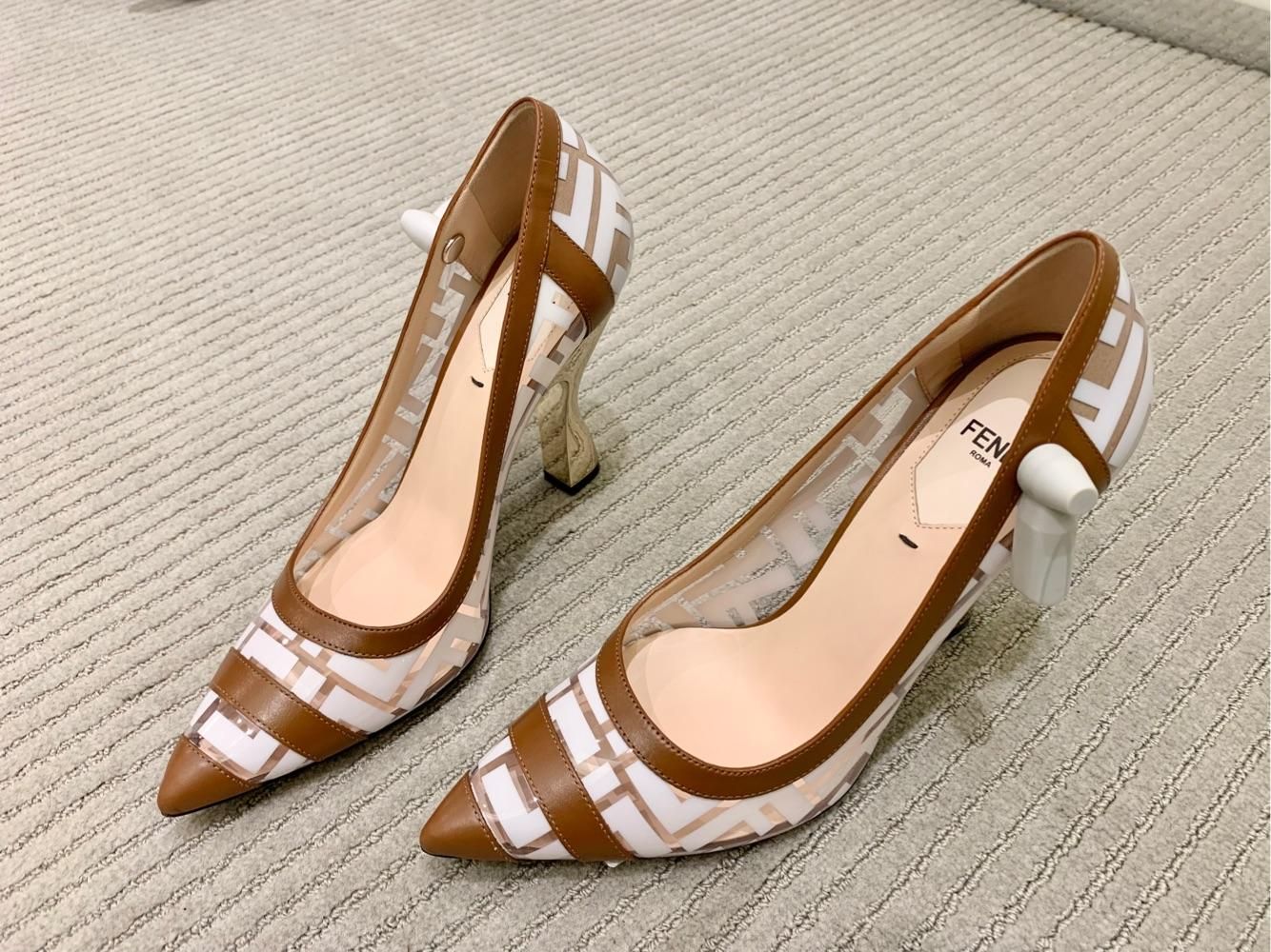 奶奶超推荐的fendi高跟鞋38码