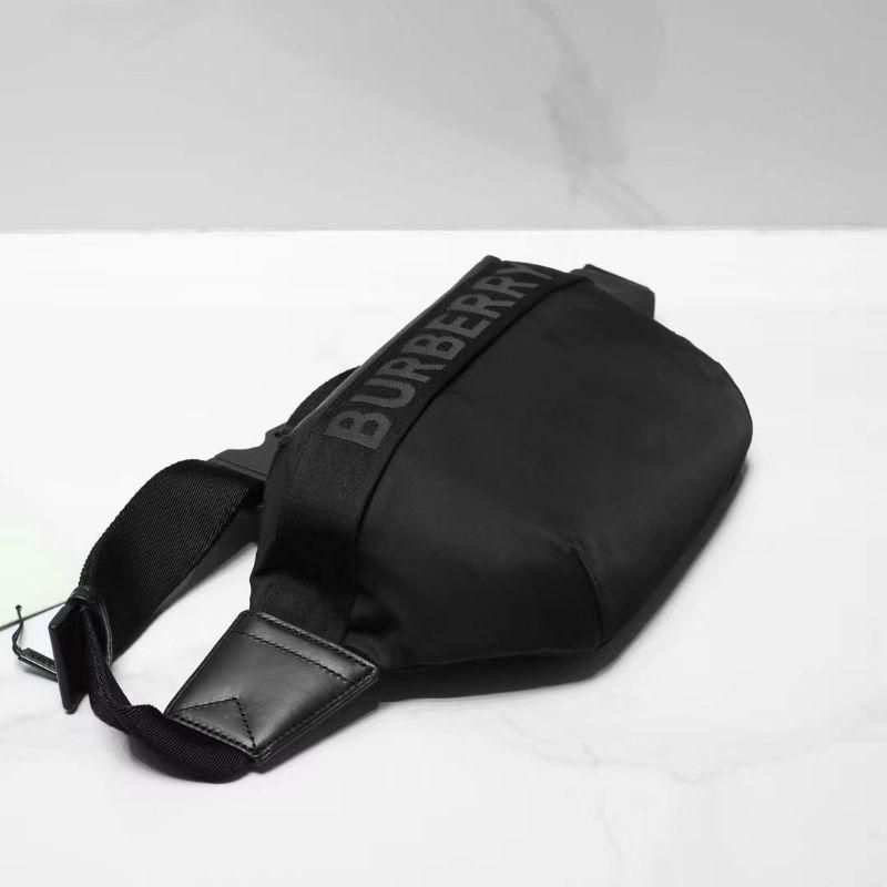 burberry巴宝莉21fw黑色字母logo腰包