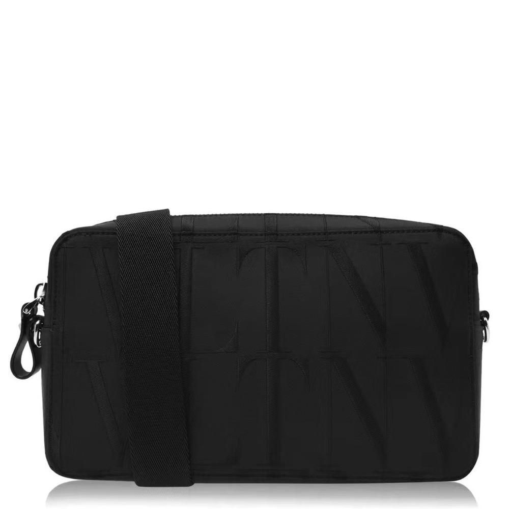 折扣valentino华伦天奴男包暗纹vlogo多卡槽单肩包斜挎包