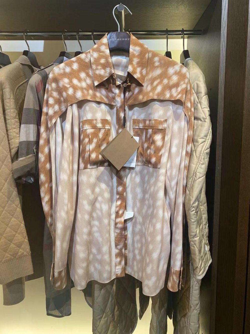 burberry巴宝莉折扣价女款1折特价真丝衬衣