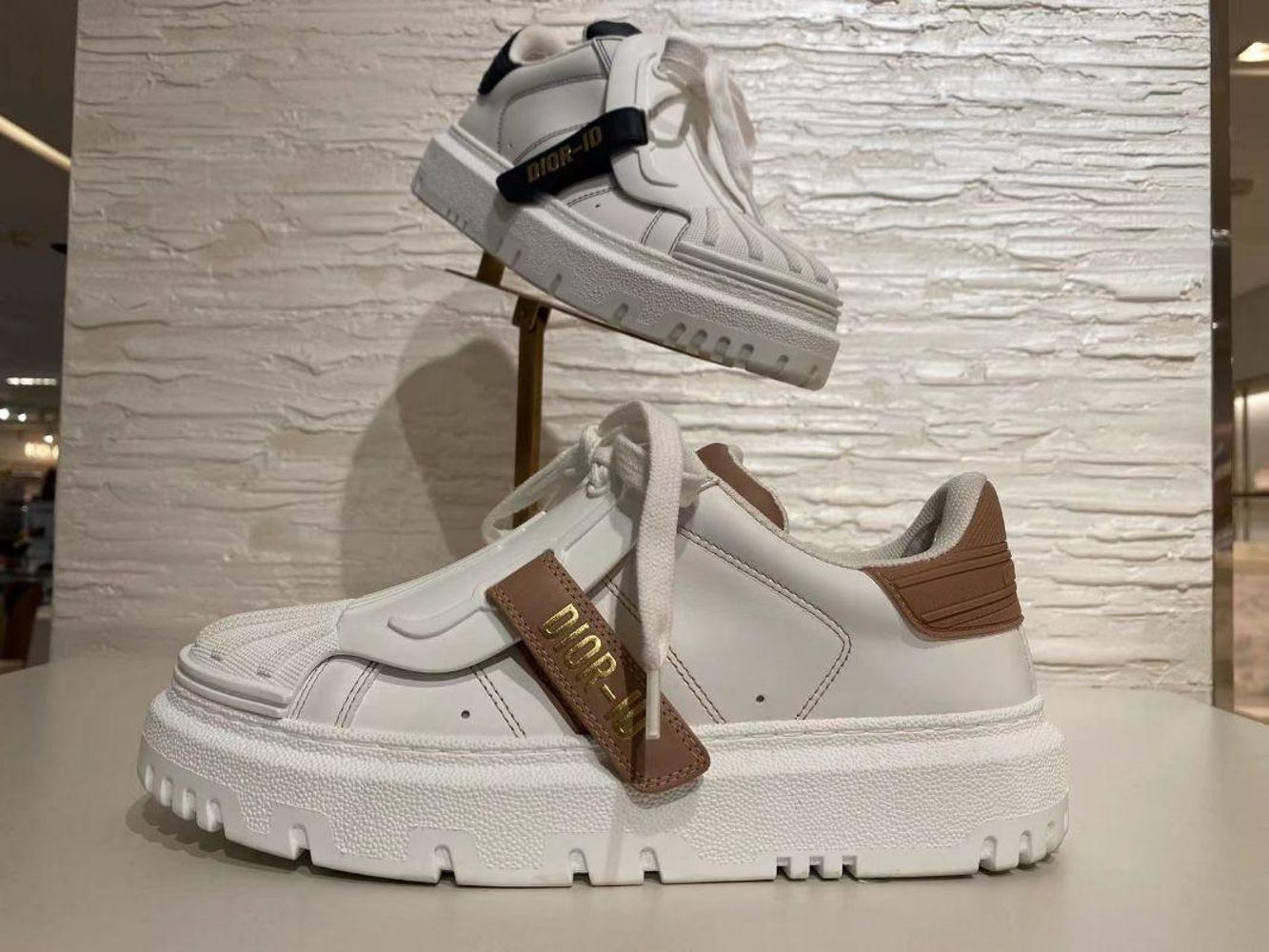 dior迪奥新款贝壳头板鞋休闲鞋