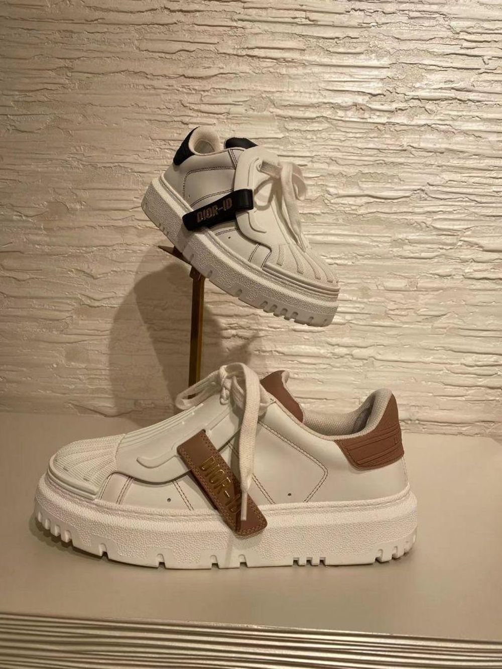 dior迪奥新款贝壳头板鞋休闲鞋